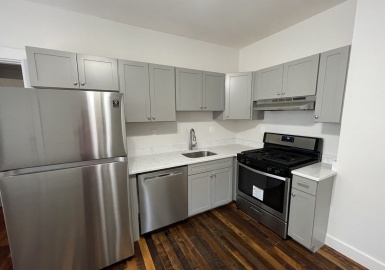 41 Harvard, Brookline, Massachusetts 02445, 3 Bedrooms Bedrooms, 6 Rooms Rooms,1.5 BathroomsBathrooms,Residential Lease,For Rent,Harvard,73134826