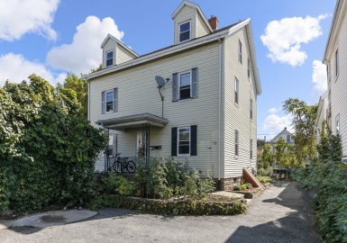 20-R Winship St., Boston, Massachusetts 02135, 5 Bedrooms Bedrooms, 8 Rooms Rooms,2 BathroomsBathrooms,Residential Lease,For Rent,Winship St.,73125399