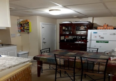 61 Vine, Lynn, Massachusetts 01905, 2 Bedrooms Bedrooms, 4 Rooms Rooms,1 BathroomBathrooms,Residential Lease,For Rent,Vine,73127759