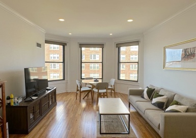 4 Charlesgate E, Boston, Massachusetts 02215, 1 Bedroom Bedrooms, 3 Rooms Rooms,1 BathroomBathrooms,Residential Lease,For Rent,Charlesgate E,73126765