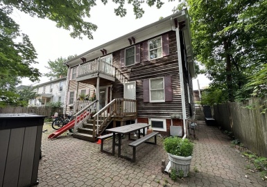 253-1/2 Broadway St, Cambridge, Massachusetts 02139, 2 Bedrooms Bedrooms, 4 Rooms Rooms,1 BathroomBathrooms,Residential Lease,For Rent,Broadway St,73139382