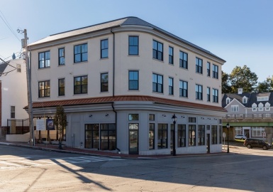 2-6 Market Street, Newburyport, Massachusetts 01950, 2 Bedrooms Bedrooms, 4 Rooms Rooms,2 BathroomsBathrooms,Residential Lease,For Rent,Market Street,73084534