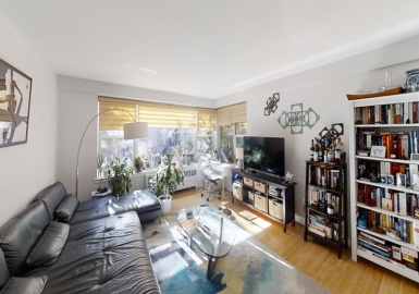 145 Pinckney St, Boston, Massachusetts 02114, 1 Bedroom Bedrooms, 3 Rooms Rooms,1 BathroomBathrooms,Residential Lease,For Rent,Pinckney St,73134782