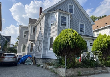 34 Dracut St, Boston, Massachusetts 02124, 5 Bedrooms Bedrooms, 7 Rooms Rooms,1 BathroomBathrooms,Residential Lease,For Rent,Dracut St,73133140