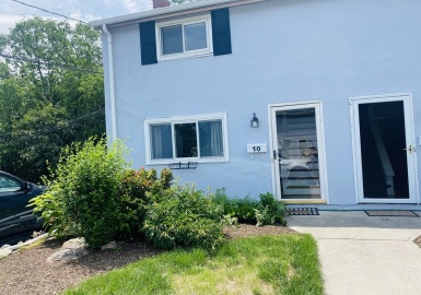 10 Lewis Farm Rd, Dedham, Massachusetts 02026, 2 Bedrooms Bedrooms, 4 Rooms Rooms,1 BathroomBathrooms,Residential Lease,For Rent,Lewis Farm Rd,73131238
