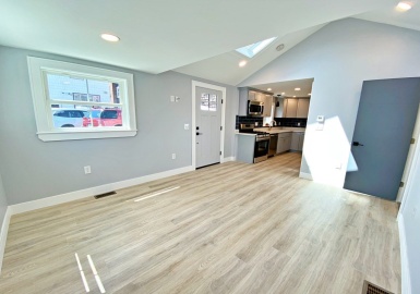 6 Foam St, Winthrop, Massachusetts 02152, 1 Bedroom Bedrooms, 3 Rooms Rooms,1 BathroomBathrooms,Residential Lease,For Rent,Foam St,73133999