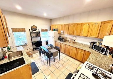 1 Ipswich Pl, Boston, Massachusetts 02128, 2 Rooms Rooms,1 BathroomBathrooms,Residential Lease,For Rent,Ipswich Pl,73133780