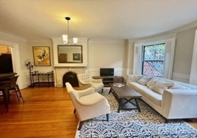 104 Pembroke, Boston, Massachusetts 02118, 1 Bedroom Bedrooms, 4 Rooms Rooms,1 BathroomBathrooms,Residential Lease,For Rent,Pembroke,73121568