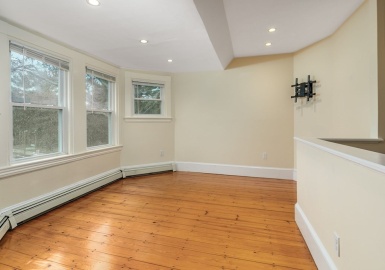 1 Berkshire, Boston, Massachusetts 02124, 2 Bedrooms Bedrooms, 4 Rooms Rooms,1 BathroomBathrooms,Residential Lease,For Rent,Berkshire,73121205