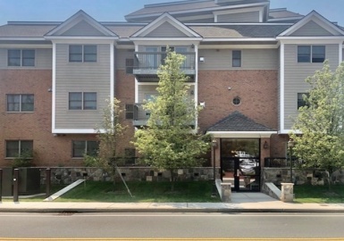560 Lebanon, Melrose, Massachusetts 02176, 2 Bedrooms Bedrooms, 4 Rooms Rooms,2 BathroomsBathrooms,Residential Lease,For Rent,Lebanon,73116177