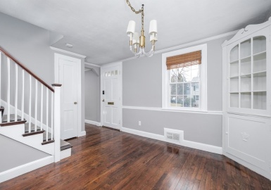 18 Larch Road, Wellesley, Massachusetts 02482, 3 Bedrooms Bedrooms, 6 Rooms Rooms,1.5 BathroomsBathrooms,Residential Lease,For Rent,Larch Road,73081569
