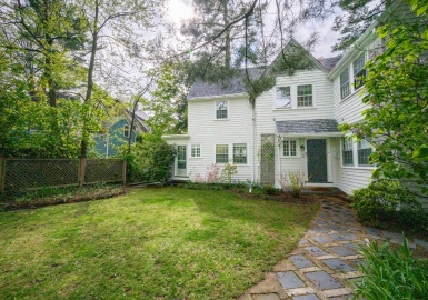 9 Wyman Road, Cambridge, Massachusetts 02138, 3 Bedrooms Bedrooms, 9 Rooms Rooms,3.5 BathroomsBathrooms,Residential Lease,For Rent,Wyman Road,73061203