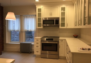 471 Washington Street, Brookline, Massachusetts 02446, 3 Bedrooms Bedrooms, 6 Rooms Rooms,1 BathroomBathrooms,Residential Lease,For Rent,Washington Street,73087043