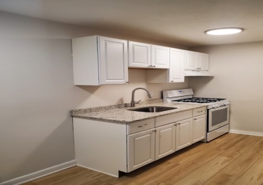 50 Francis, Holbrook, Massachusetts 02343, 1 Bedroom Bedrooms, 3 Rooms Rooms,1 BathroomBathrooms,Residential Lease,For Rent,Francis,73137248