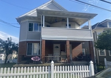 6-8 Porter St, Watertown, Massachusetts 02472, 3 Bedrooms Bedrooms, 8 Rooms Rooms,2 BathroomsBathrooms,Residential Lease,For Rent,Porter St,73119949