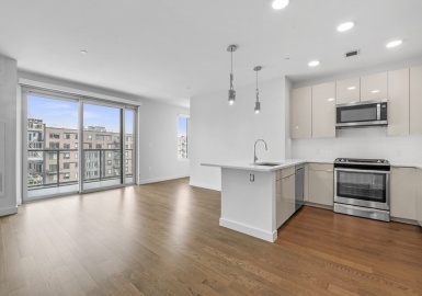 65 Lewis, Boston, Massachusetts 02128, 1 Bedroom Bedrooms, 3 Rooms Rooms,1 BathroomBathrooms,Residential Lease,For Rent,Lewis,73114117