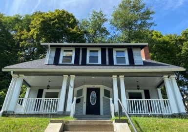 14 Saint Elmo Rd, Worcester, Massachusetts 01602, 4 Bedrooms Bedrooms, 7 Rooms Rooms,2 BathroomsBathrooms,Residential Lease,For Rent,Saint Elmo Rd,73116330