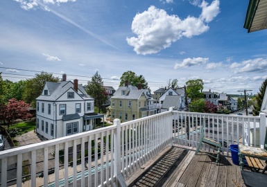 275 Summer St, Somerville, Massachusetts 02144, 4 Bedrooms Bedrooms, 7 Rooms Rooms,1 BathroomBathrooms,Residential Lease,For Rent,Summer St,73121222