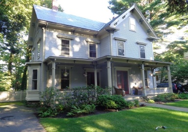 17 Chestnut Street, Wellesley, Massachusetts 02481, 3 Bedrooms Bedrooms, 8 Rooms Rooms,1.5 BathroomsBathrooms,Residential Lease,For Rent,Chestnut Street,73092349