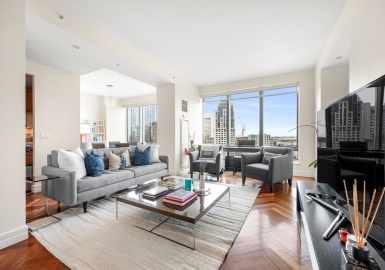 1 Avery St, Boston, Massachusetts 02111, 2 Bedrooms Bedrooms, 5 Rooms Rooms,2.5 BathroomsBathrooms,Residential,For Sale,The Ritz-Carlton Residences,Avery St,73093245