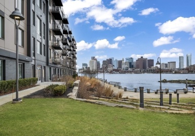 45 Lewis St, Boston, Massachusetts 02128, 1 Bedroom Bedrooms, 3 Rooms Rooms,1 BathroomBathrooms,Residential,For Sale,Slip45, Clippership Wharf,Lewis St,73107749