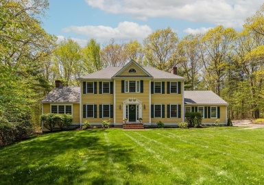 7 Barbara Road, Hopkinton, Massachusetts 01748, 4 Bedrooms Bedrooms, 9 Rooms Rooms,3.5 BathroomsBathrooms,Residential,For Sale,Barbara Road,73109959