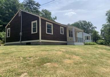 46 New Boston Rd, Sturbridge, Massachusetts 01566, 2 Bedrooms Bedrooms, 4 Rooms Rooms,1 BathroomBathrooms,Residential,For Sale,New Boston Rd,73126817
