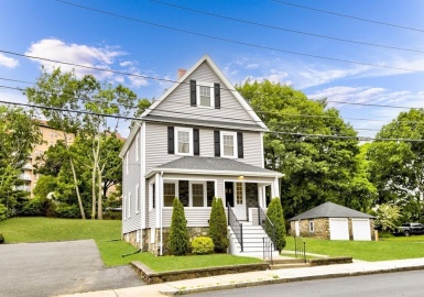 65 Central Ave., Malden, Massachusetts 02148, 5 Bedrooms Bedrooms, 9 Rooms Rooms,2.5 BathroomsBathrooms,Residential,For Sale,Central Ave.,73127803