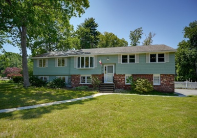 1 Angela Lane, Billerica, Massachusetts 01821, 4 Bedrooms Bedrooms, 7 Rooms Rooms,2.5 BathroomsBathrooms,Residential,For Sale,Angela Lane,73122289