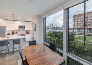 45 Lewis Street, Boston, Massachusetts 02128, 2 Bedrooms Bedrooms, 4 Rooms Rooms,2 BathroomsBathrooms,Residential,For Sale,Clippership Wharf,Lewis Street,73098381