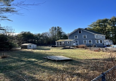 64 Thomas St, Stoughton, Massachusetts 02072, 3 Bedrooms Bedrooms, 6 Rooms Rooms,1 BathroomBathrooms,Residential,For Sale,Thomas St,73075533