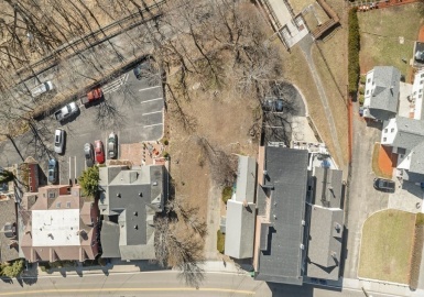 981 Chestnut Street, Newton, Massachusetts 02464, 3 Bedrooms Bedrooms, 8 Rooms Rooms,1 BathroomBathrooms,Residential,For Sale,Chestnut Street,73098317