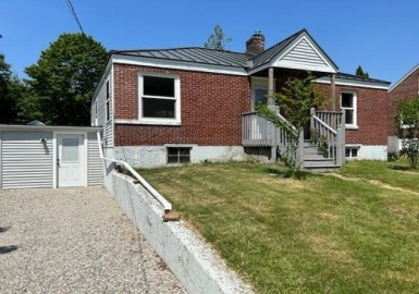 3 Dalessandro Ave, Dudley, Massachusetts 01571, 2 Bedrooms Bedrooms, 5 Rooms Rooms,1 BathroomBathrooms,Residential,For Sale,Dalessandro Ave,73119842