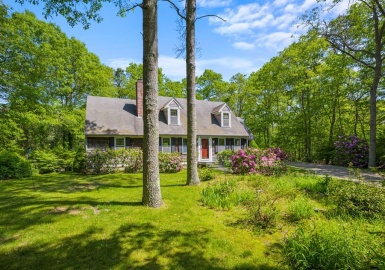 100 Blackthorn Road, Barnstable, Massachusetts 02648, 3 Bedrooms Bedrooms, 6 Rooms Rooms,2.5 BathroomsBathrooms,Residential,For Sale,Blackthorn Road,73119743