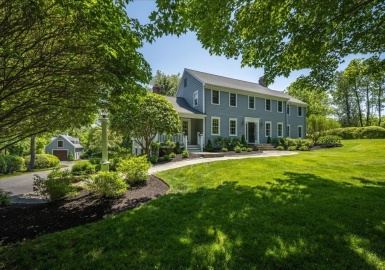 22 Dopping Brook Rd, Sherborn, Massachusetts 01770, 5 Bedrooms Bedrooms, 12 Rooms Rooms,4 BathroomsBathrooms,Residential,For Sale,Dopping Brook Rd,73121229