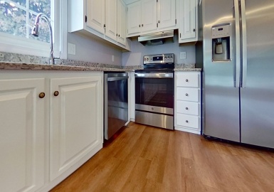 4 Juniper Circle, Rockland, Massachusetts 02370, 3 Bedrooms Bedrooms, 6 Rooms Rooms,2 BathroomsBathrooms,Residential,For Sale,Juniper Circle,73123198