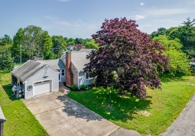 18 Stafford Cir, Dennis, Massachusetts 02639, 3 Bedrooms Bedrooms, 5 Rooms Rooms,2 BathroomsBathrooms,Residential,For Sale,Stafford Cir,73136727