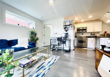 53 Kent Street, Somerville, Massachusetts 02143, 1 Bedroom Bedrooms, 3 Rooms Rooms,1 BathroomBathrooms,Residential,For Sale,Kent Street,73124983