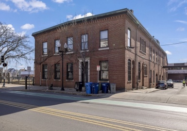 440 Somerville Ave, Somerville, Massachusetts 02143, 6 Rooms Rooms,0.5 BathroomBathrooms,Residential,For Sale,Somerville Ave,73089413