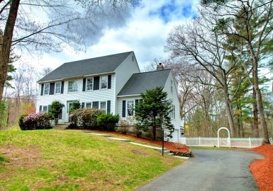 6 Wyndbrook Ln, Chelmsford, Massachusetts 01824, 4 Bedrooms Bedrooms, 7 Rooms Rooms,2.5 BathroomsBathrooms,Residential,For Sale,Wyndbrook Ln,73102766