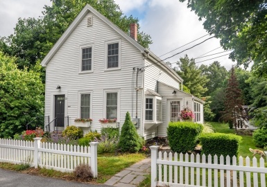 13 Jameson St, Natick, Massachusetts 01760, 2 Bedrooms Bedrooms, 6 Rooms Rooms,1.5 BathroomsBathrooms,Residential,For Sale,Jameson St,73125689