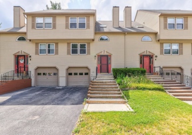 7 Melissa, Oxford, Massachusetts 01540, 2 Bedrooms Bedrooms, 5 Rooms Rooms,1.5 BathroomsBathrooms,Residential,For Sale,Buffumville Heights,Melissa,73126121