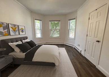 117 Falcon, Boston, Massachusetts 02128, 3 Bedrooms Bedrooms, 6 Rooms Rooms,2.5 BathroomsBathrooms,Residential,For Sale,Falcon,73114491