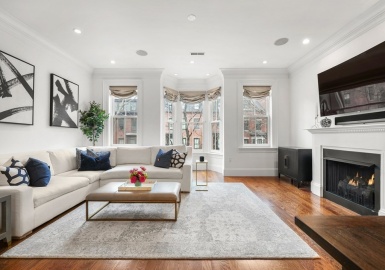 212 West Springfield, Boston, Massachusetts 02118, 3 Bedrooms Bedrooms, 6 Rooms Rooms,2.5 BathroomsBathrooms,Residential,For Sale,West Springfield,73097983