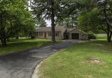 21 South St, Chesterfield, Massachusetts 01012, 2 Bedrooms Bedrooms, 6 Rooms Rooms,1 BathroomBathrooms,Residential,For Sale,South St,73123179