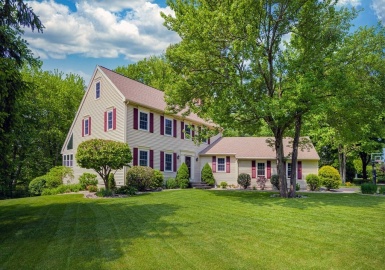 9 Mctaggart Street, Westborough, Massachusetts 01581, 5 Bedrooms Bedrooms, 13 Rooms Rooms,3.5 BathroomsBathrooms,Residential,For Sale,Mctaggart Street,73115963