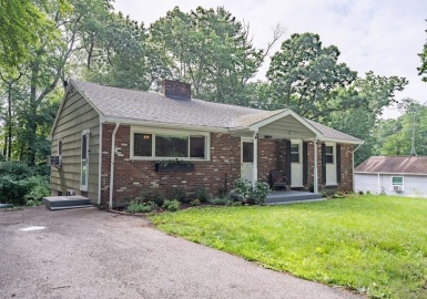 70 Osgood Rd, Charlton, Massachusetts 01507, 2 Bedrooms Bedrooms, 6 Rooms Rooms,2 BathroomsBathrooms,Residential,For Sale,Osgood Rd,73130997