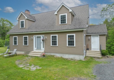 250 Jewett Hill Rd, Ashby, Massachusetts 01431, 3 Bedrooms Bedrooms, 7 Rooms Rooms,2 BathroomsBathrooms,Residential,For Sale,Jewett Hill Rd,73123074