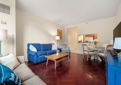1 Charles St S, Boston, Massachusetts 02116, 1 Bedroom Bedrooms, 3 Rooms Rooms,1 BathroomBathrooms,Residential,For Sale,Charles St S,73103643