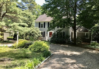 63 The Hunt Cir, Mashpee, Massachusetts 02649, 4 Bedrooms Bedrooms, 7 Rooms Rooms,2.5 BathroomsBathrooms,Residential,For Sale,The Hunt Cir,73126259